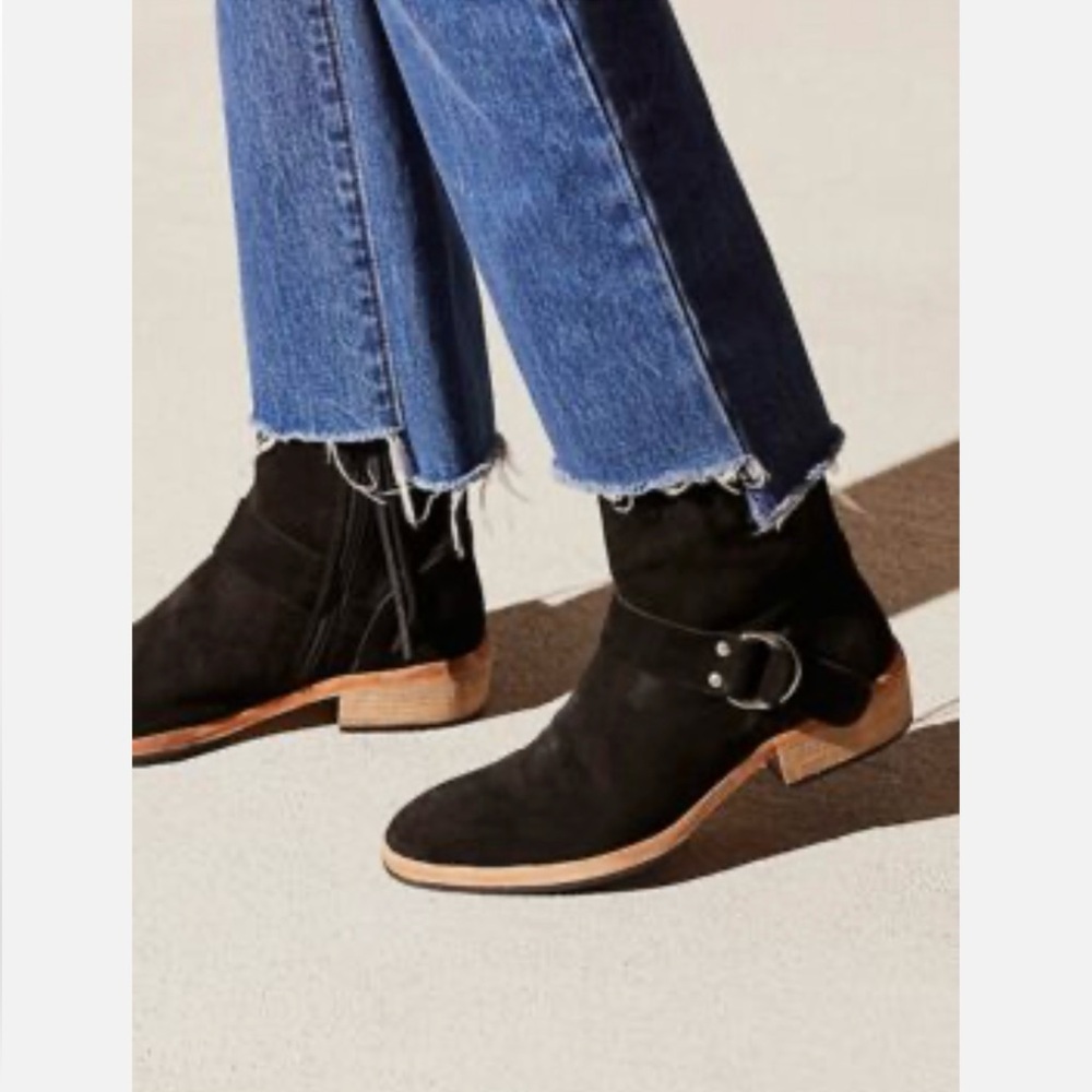 FREE PEOPLE BLACK SUEDE LEATHER VIENNA ANKLE BOOTS SZ  EU36 US 6